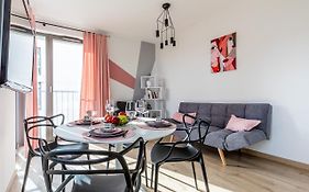 Old Town Nest Gdańsk - 2 sypialnie, balkon, parking w hali
